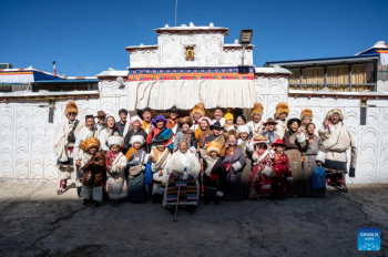 Pic story: new life of former serf in Xizang