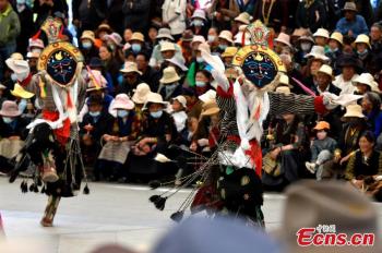 Tibetan opera performance shines in Lhasa